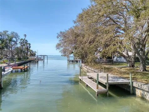5 Shore Drive Dunedin FL 34698