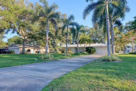 5 Shore Drive Dunedin FL 34698