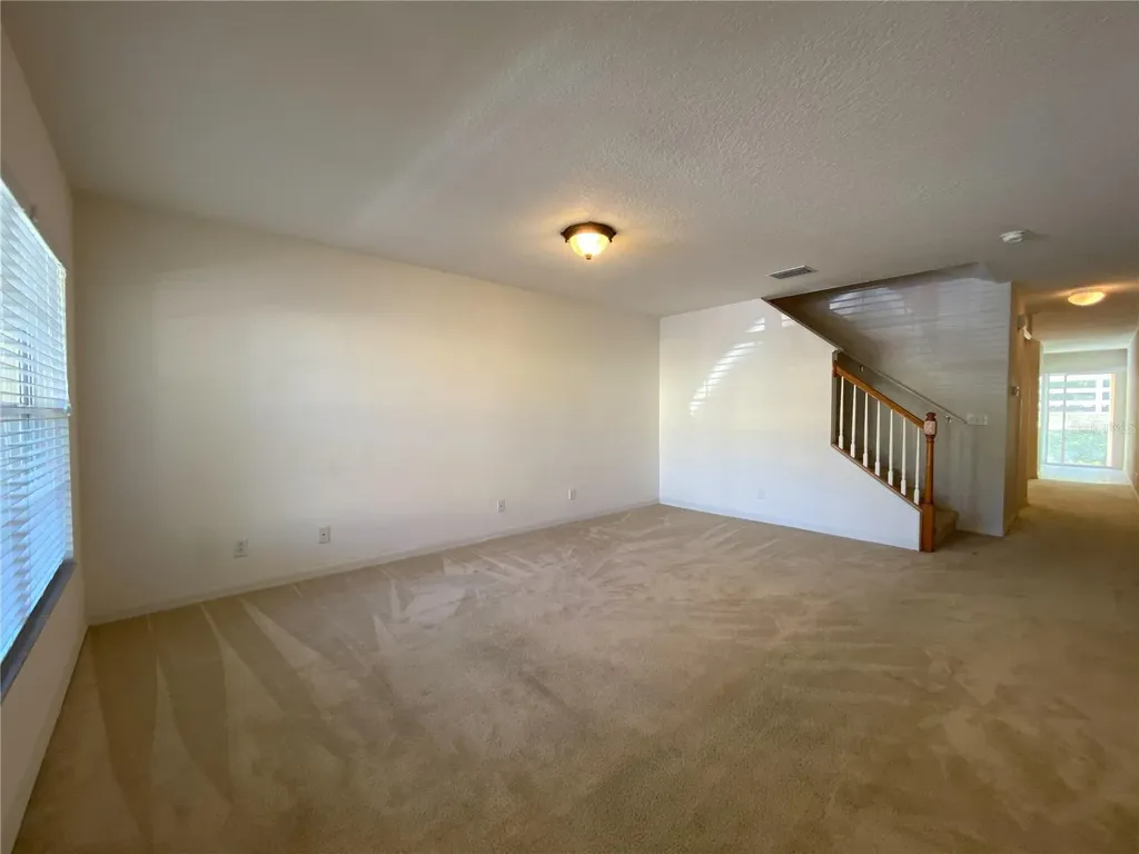 253 Castlekeeper Place Valrico FL 33594