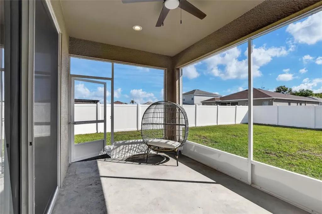 8271 Wilder Loop Lakeland FL 33809
