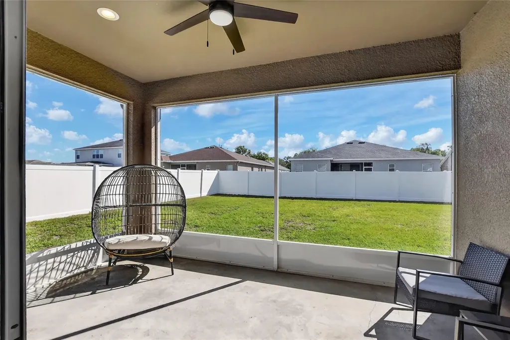 8271 Wilder Loop Lakeland FL 33809