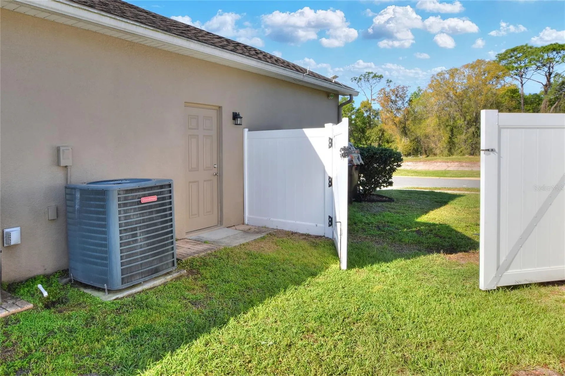 8271 Wilder Loop Lakeland FL 33809
