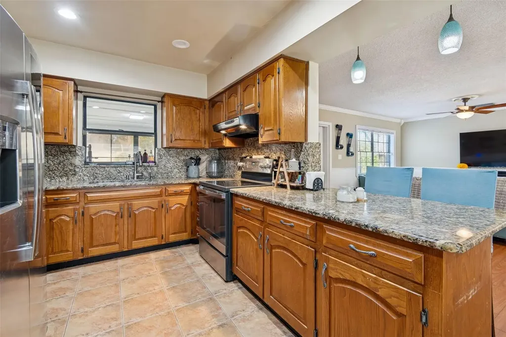 7810 N Cameron Avenue Tampa FL 33614