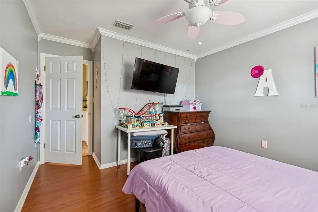 7810 N Cameron Avenue Tampa FL 33614