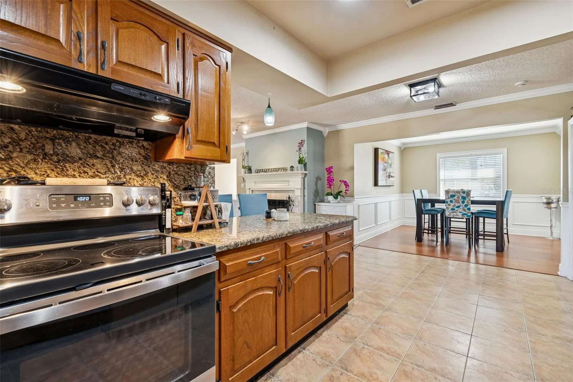 7810 N Cameron Avenue Tampa FL 33614