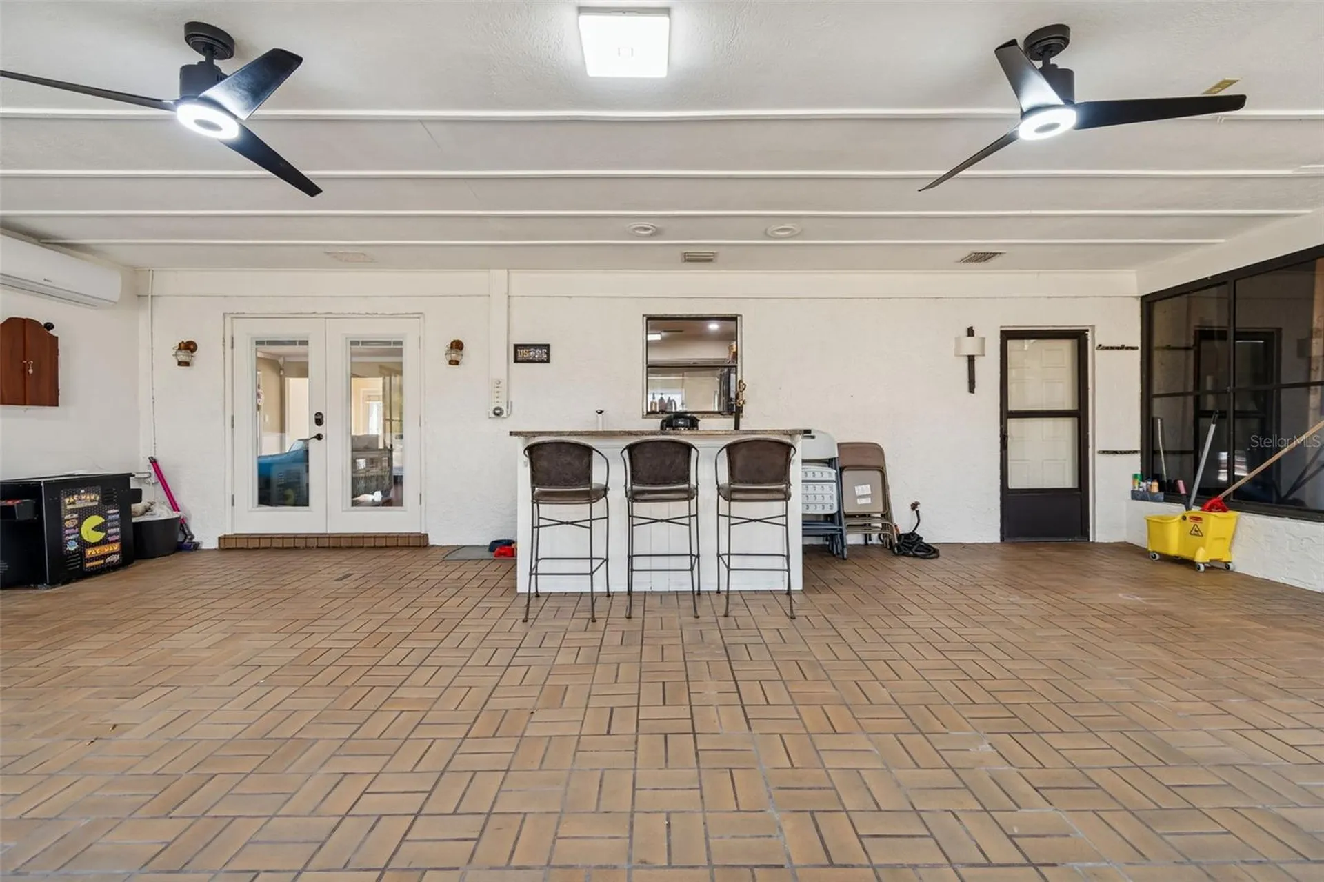 7810 N Cameron Avenue Tampa FL 33614