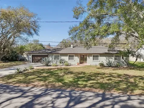 7810 N Cameron Avenue Tampa FL 33614