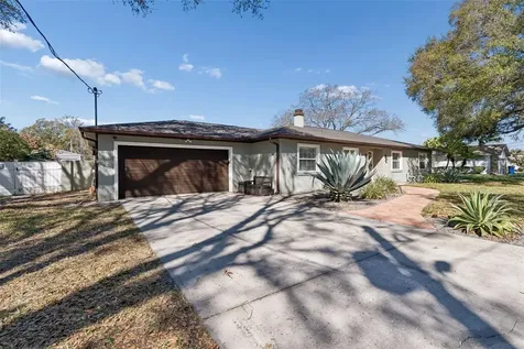 7810 N Cameron Avenue Tampa FL 33614