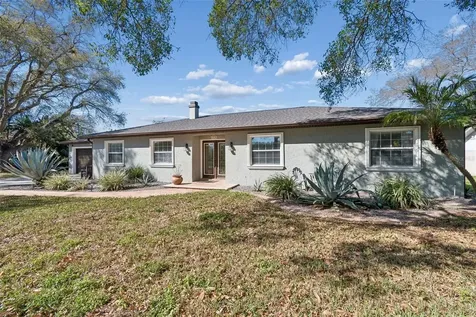 7810 N Cameron Avenue Tampa FL 33614