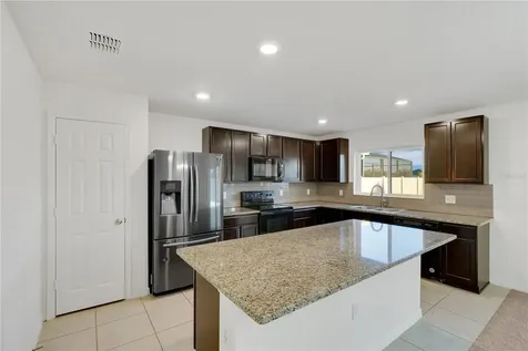 13916 Rushing Creek Run Orlando FL 32824