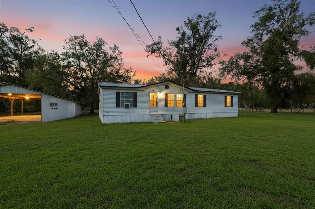 144 NE 159th Avenue Old Town FL 32680