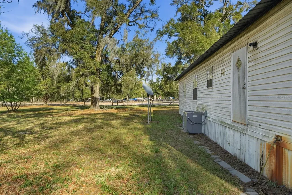 144 NE 159th Avenue Old Town FL 32680