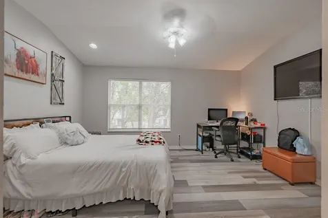 15856 Fishhawk View Drive Lithia FL 33547