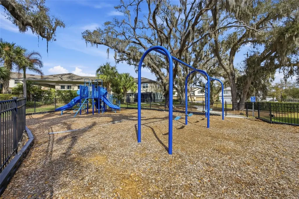 5324 Sylvester Loop Tampa FL 33610