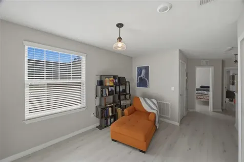 5324 Sylvester Loop Tampa FL 33610