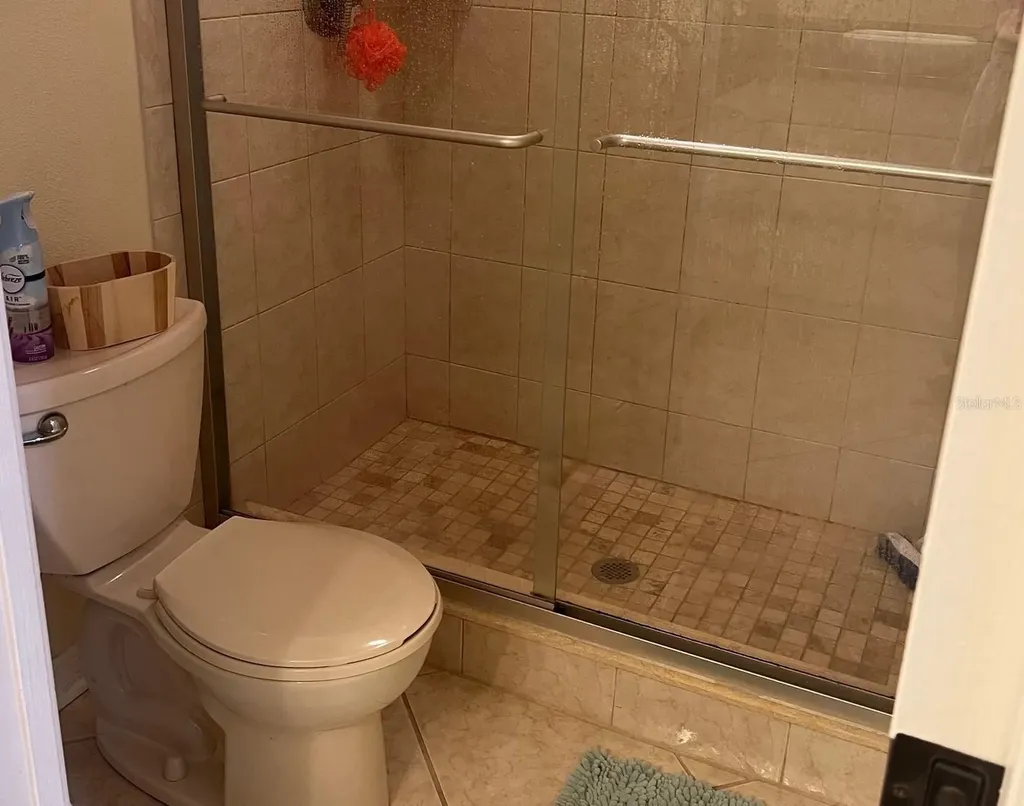 8750 Olde Hickory Avenue Sarasota FL 34238