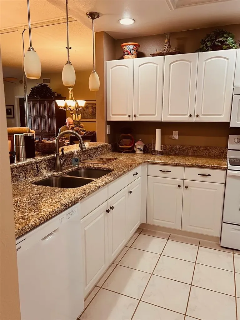 8750 Olde Hickory Avenue Sarasota FL 34238