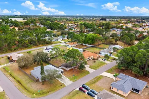 408 Australian Road NW Palm Bay FL 32907