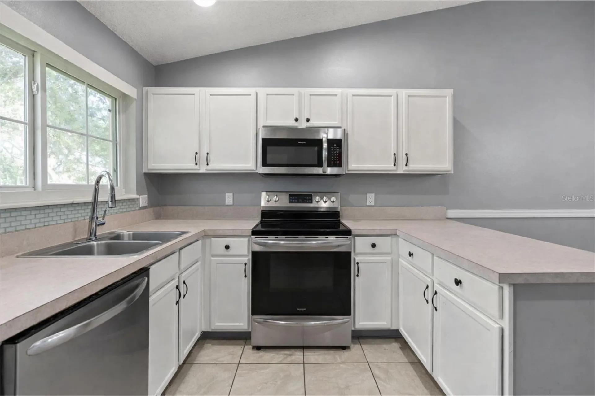 2832 Osprey Cove Place Kissimmee FL 34746