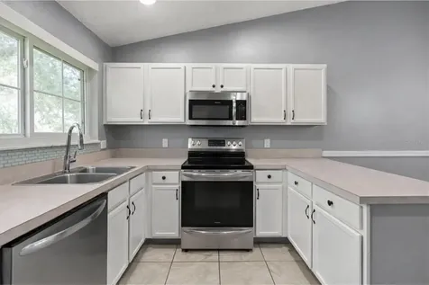 2832 Osprey Cove Place Kissimmee FL 34746