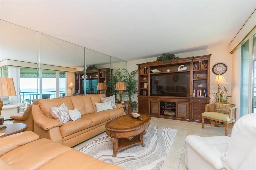 5541 Puerta Del Sol Boulevard S St Petersburg FL 33715