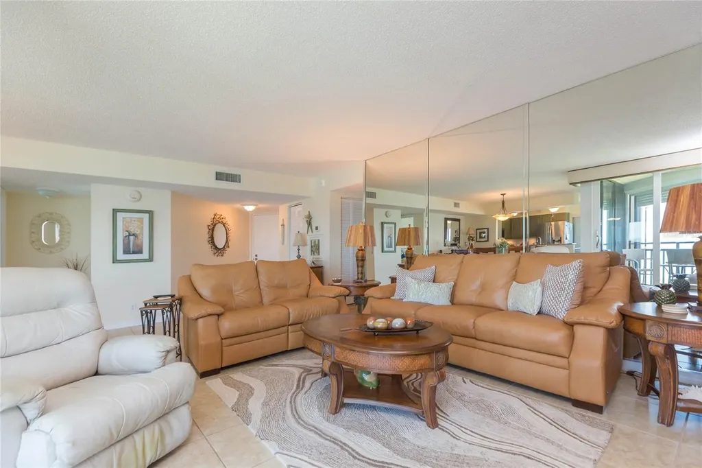 5541 Puerta Del Sol Boulevard S St Petersburg FL 33715