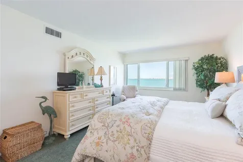 5541 Puerta Del Sol Boulevard S St Petersburg FL 33715