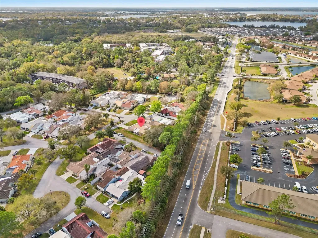 111 Las Flores Winter Haven FL 33884