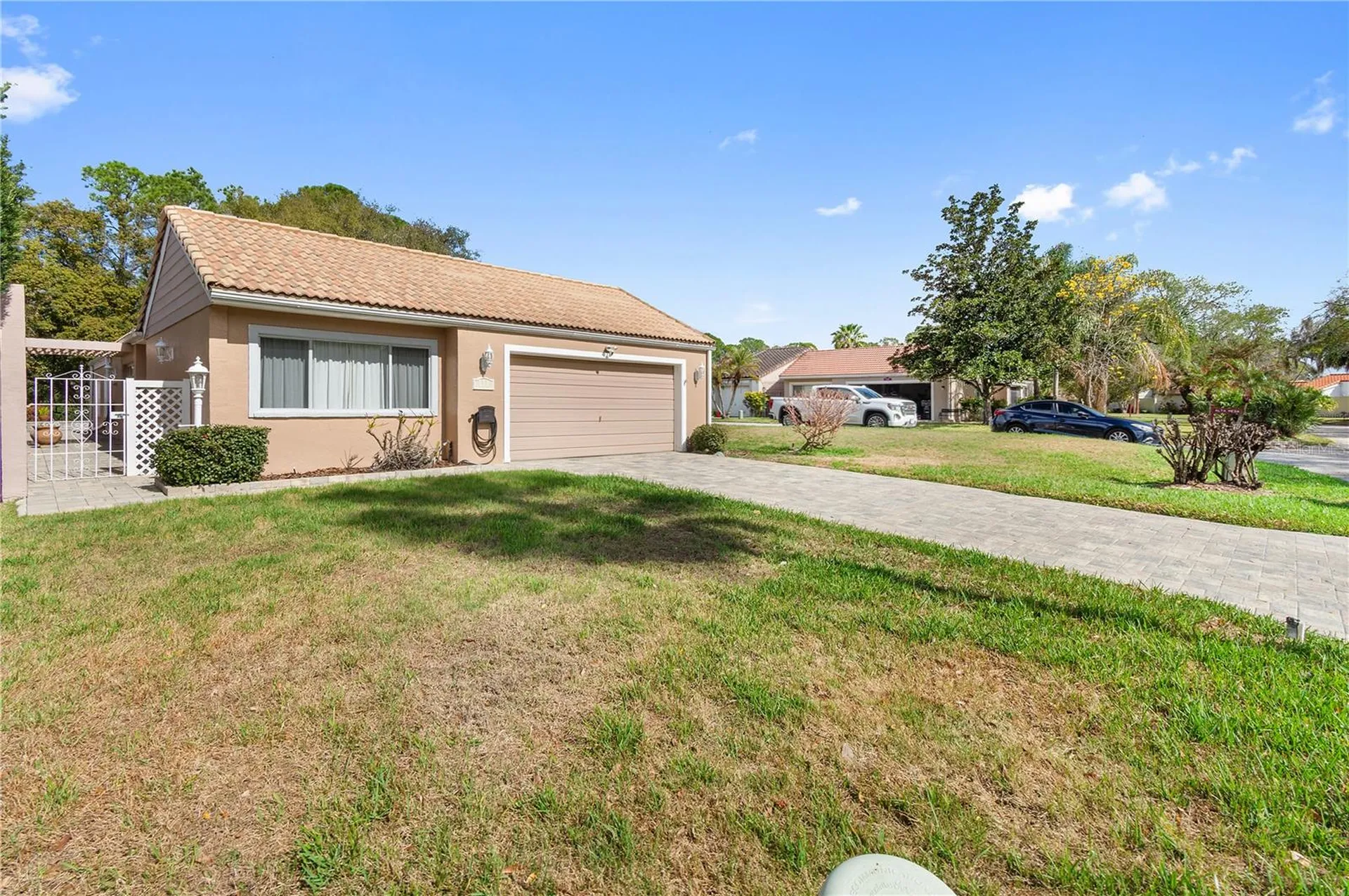 111 Las Flores Winter Haven FL 33884