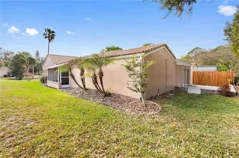 111 Las Flores Winter Haven FL 33884