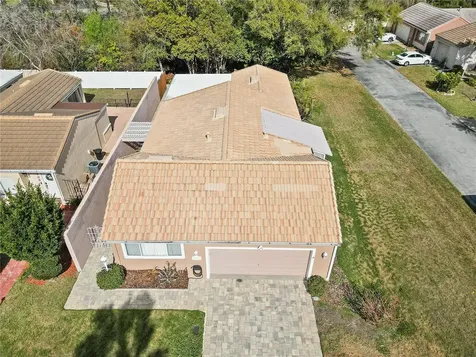 111 Las Flores Winter Haven FL 33884