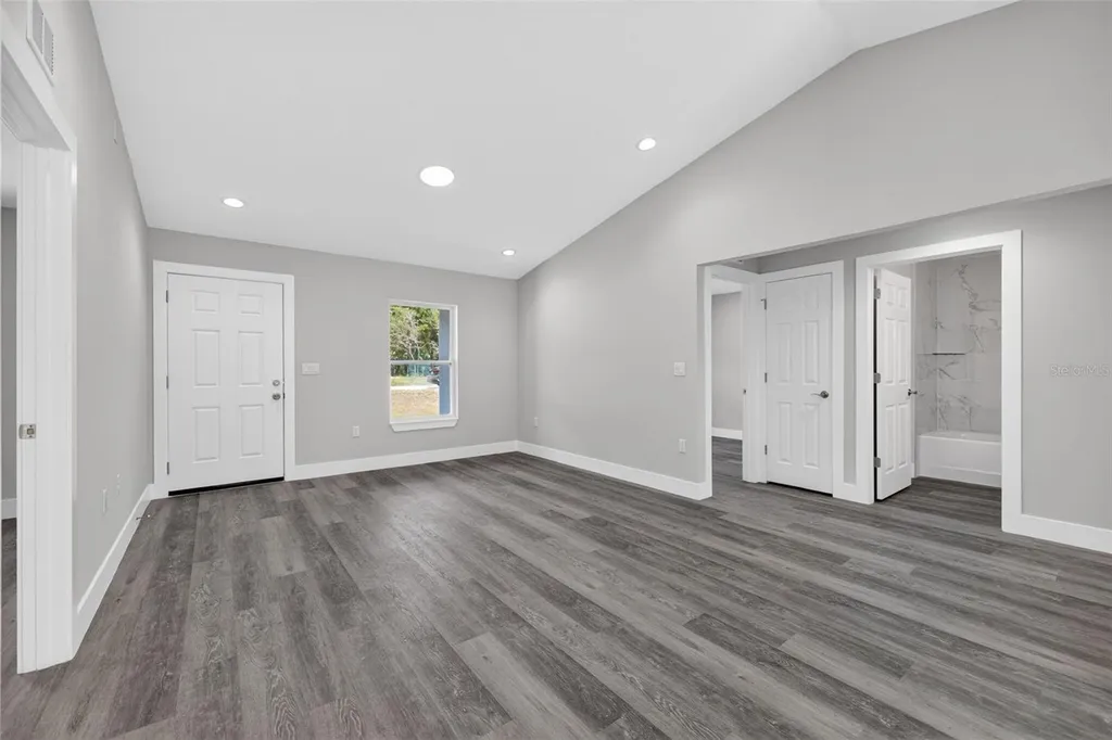 24763 NW Highview Avenue Dunnellon FL 34431