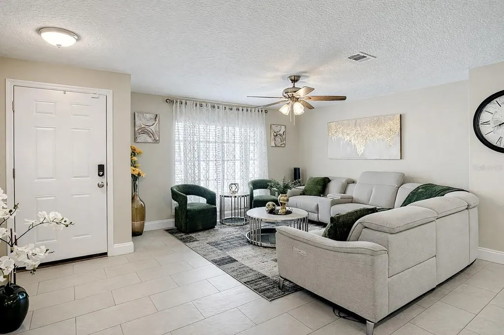 2661 Ames Haven Road Kissimmee FL 34744