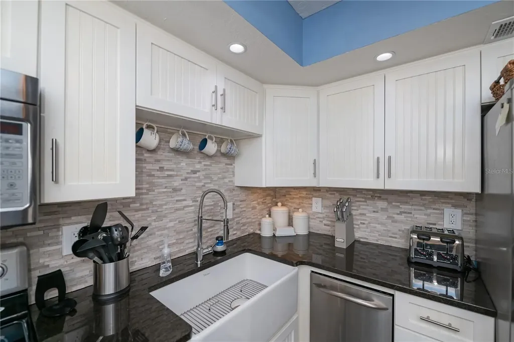 19505 Quesada Avenue Port Charlotte FL 33948
