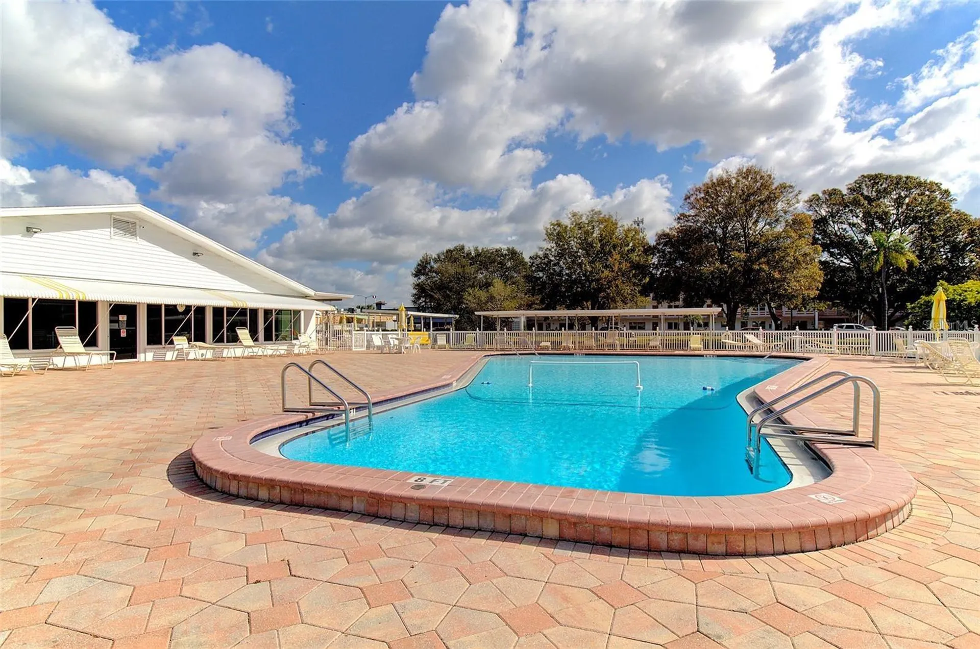5920 18th Street N St Petersburg FL 33714