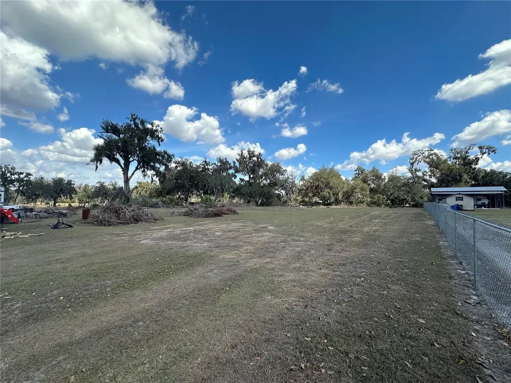 9988 Bryant Road Lithia FL 33547