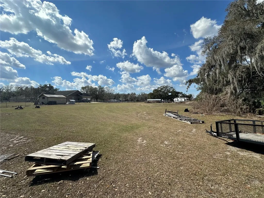 9988 Bryant Road Lithia FL 33547
