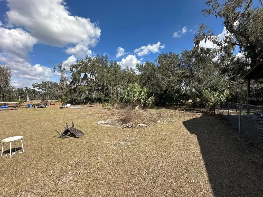9988 Bryant Road Lithia FL 33547