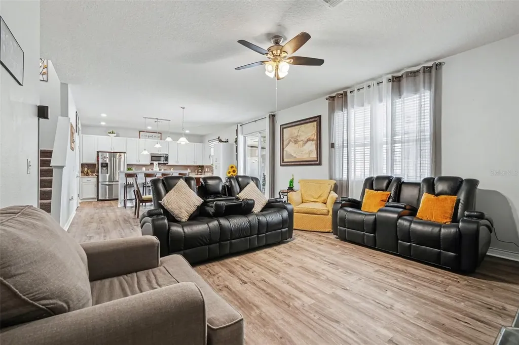 10617 Aldo Moro Drive Wimauma FL 33598
