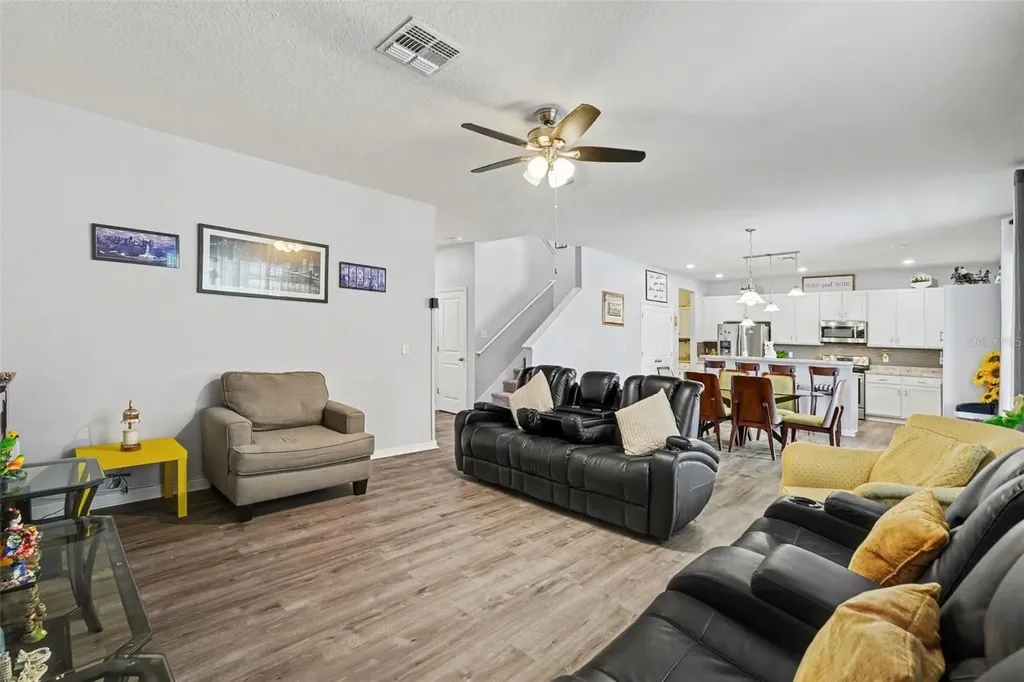 10617 Aldo Moro Drive Wimauma FL 33598