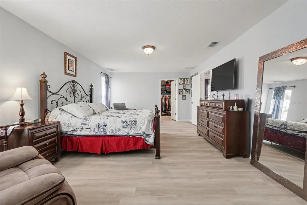 10617 Aldo Moro Drive Wimauma FL 33598