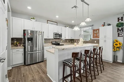 10617 Aldo Moro Drive Wimauma FL 33598