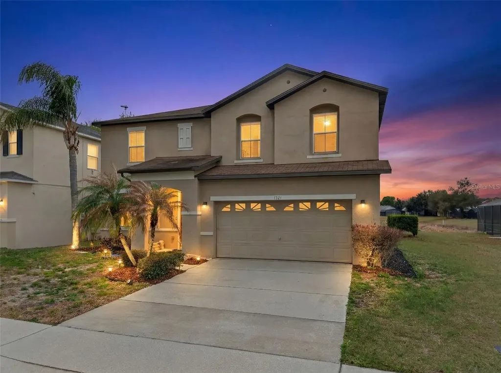 1521 Blue Sky Way Clermont FL 34714