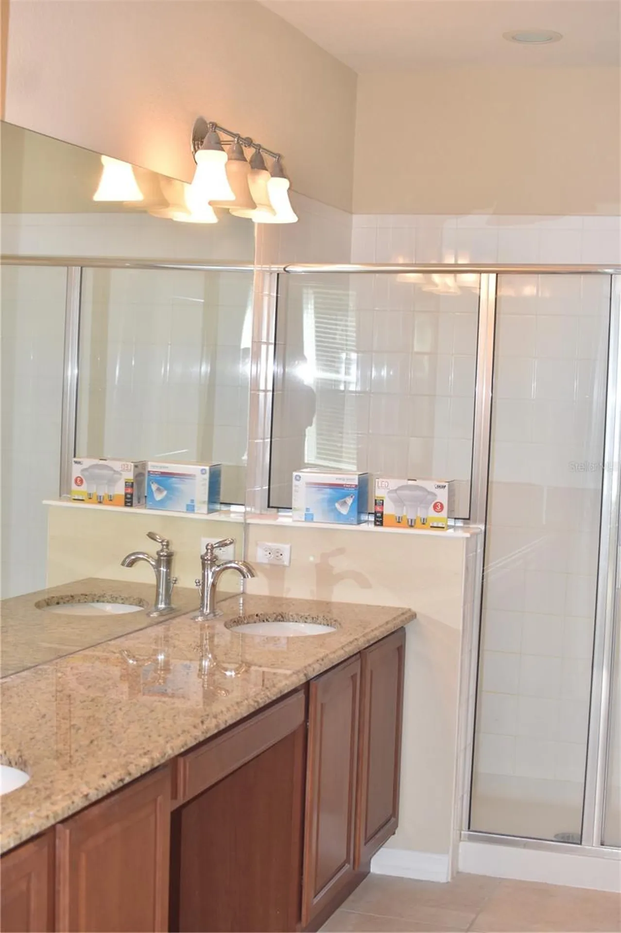 8350 Bella Tierra Court Davenport FL 33896