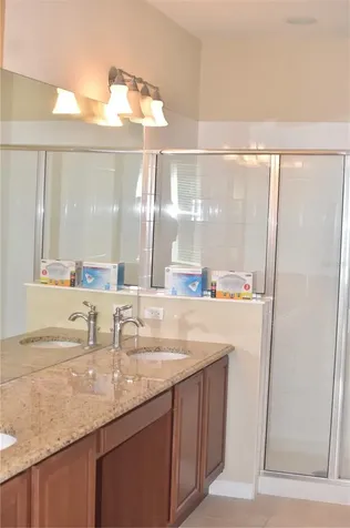 8350 Bella Tierra Court Davenport FL 33896