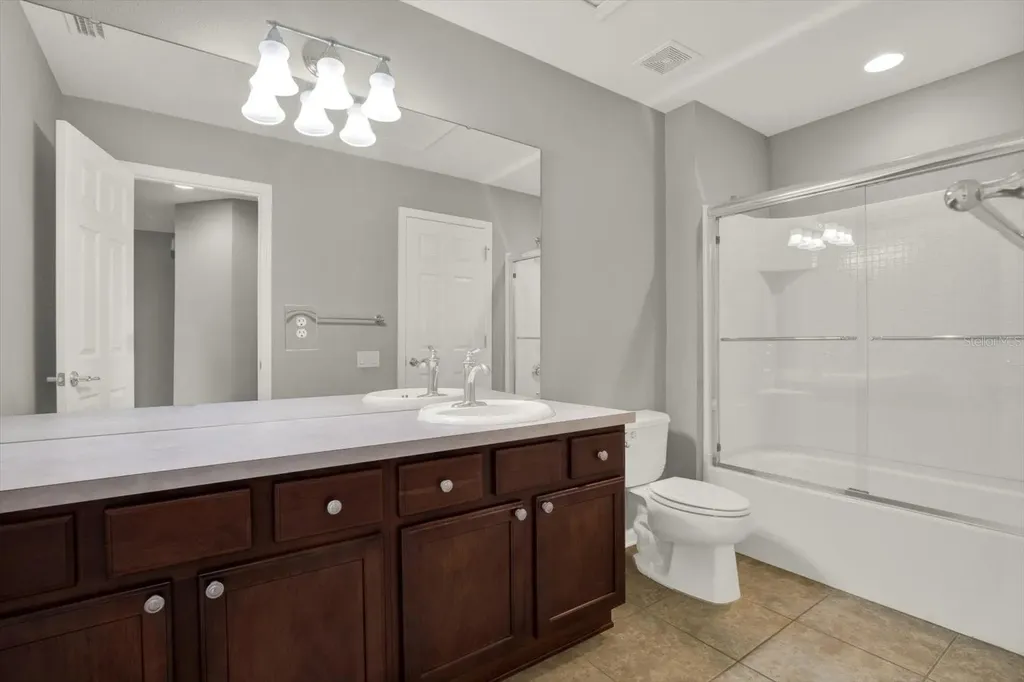 10228 Red Currant Court Riverview FL 33578