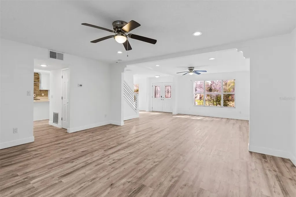 1927 Palm View Drive Apopka FL 32712