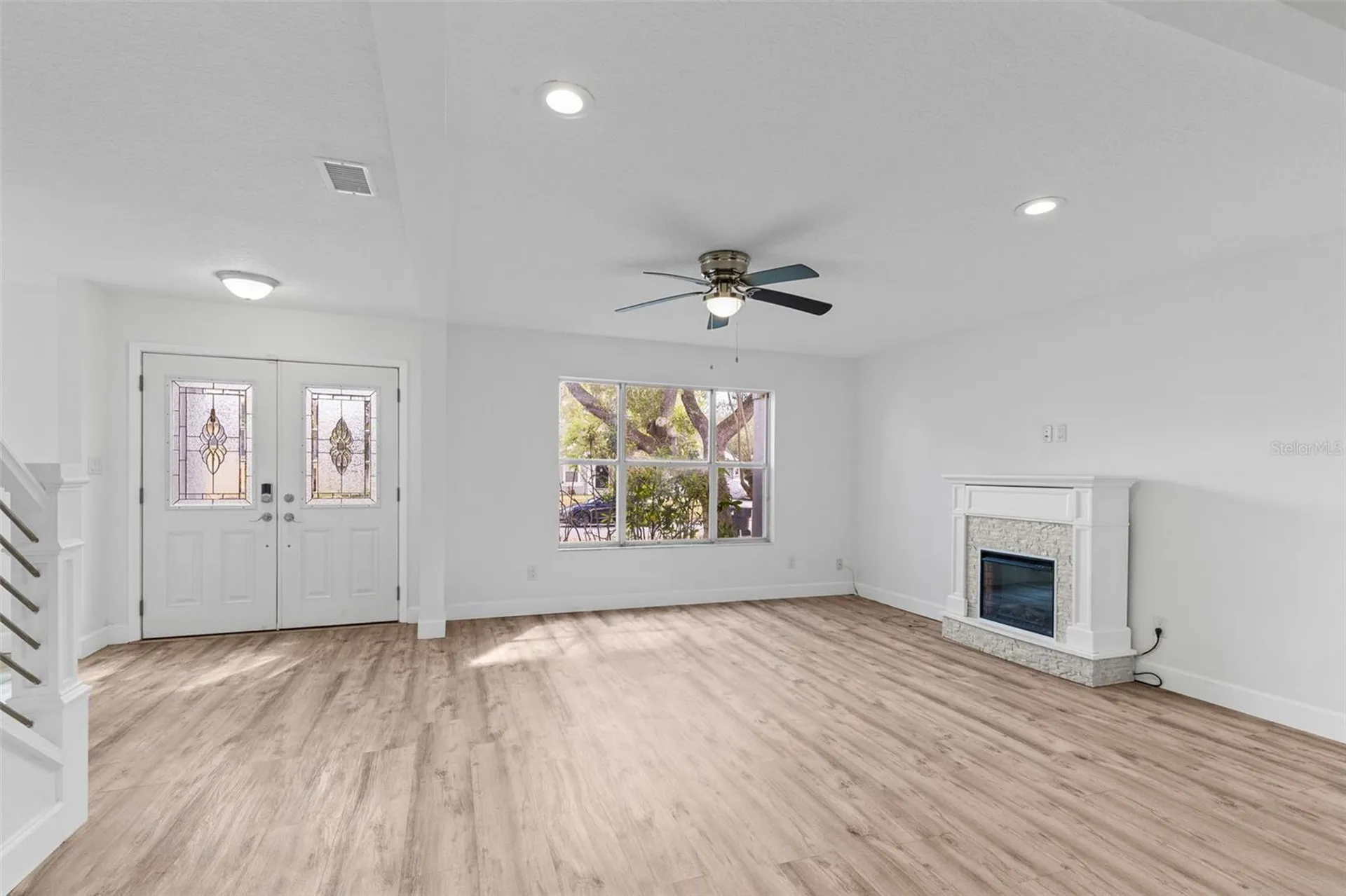 1927 Palm View Drive Apopka FL 32712