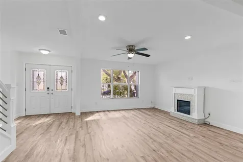 1927 Palm View Drive Apopka FL 32712
