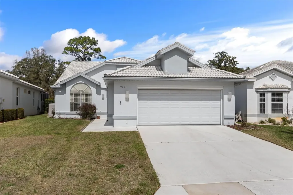 9151 Rhett Lane Weeki Wachee FL 34613
